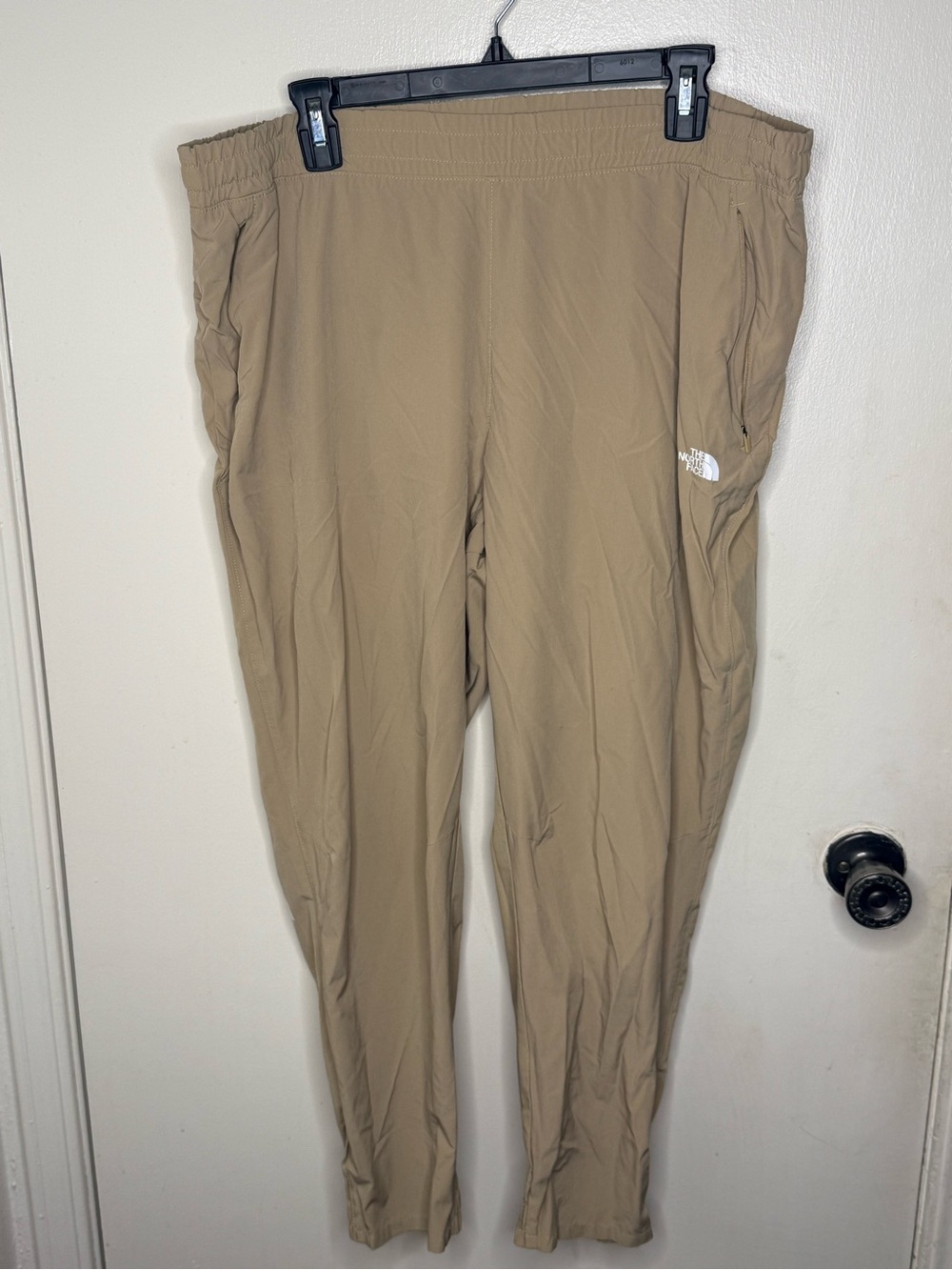 The North Face Women’s XL Hiking Pants Tan Stretch Jogger Zip Pockets